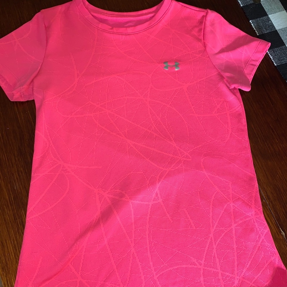 UA T-shirt